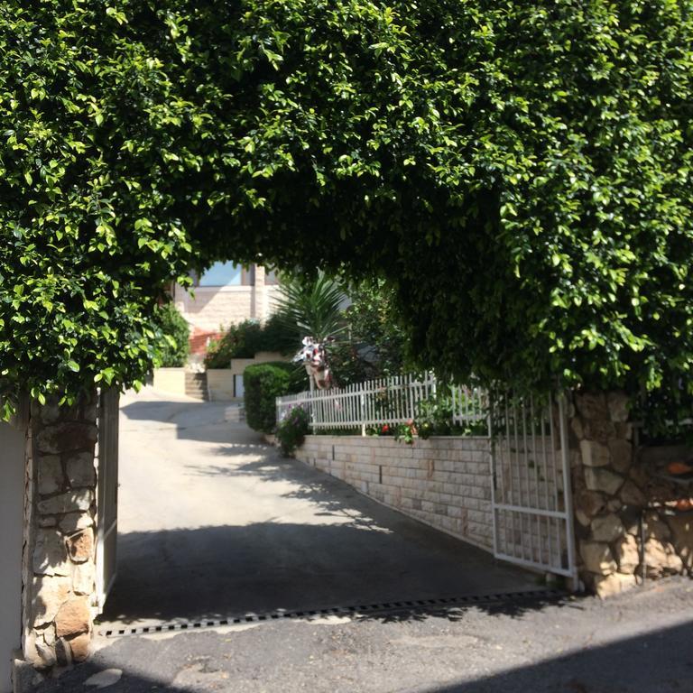 Miriam Short Term Rental Nasıra Dış mekan fotoğraf